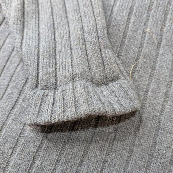 Vintage The North Face Made in Hong Kong Wool Sweater Navy Blue Men Size Large - Picture 2 of 9